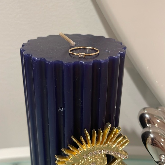 Mejuri Baguette Stacker Ring - Picture 3 of 5